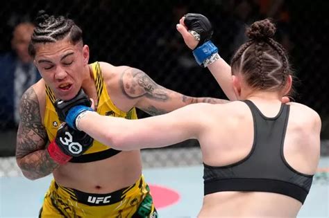 ufc wardrobe malfunction|UFC star blames her breast falling out of sports bra for shock loss